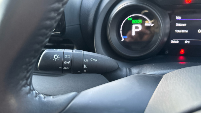 Toyota Yaris 1.5 Hybrid Design 5dr CVT Hybrid Hatchback